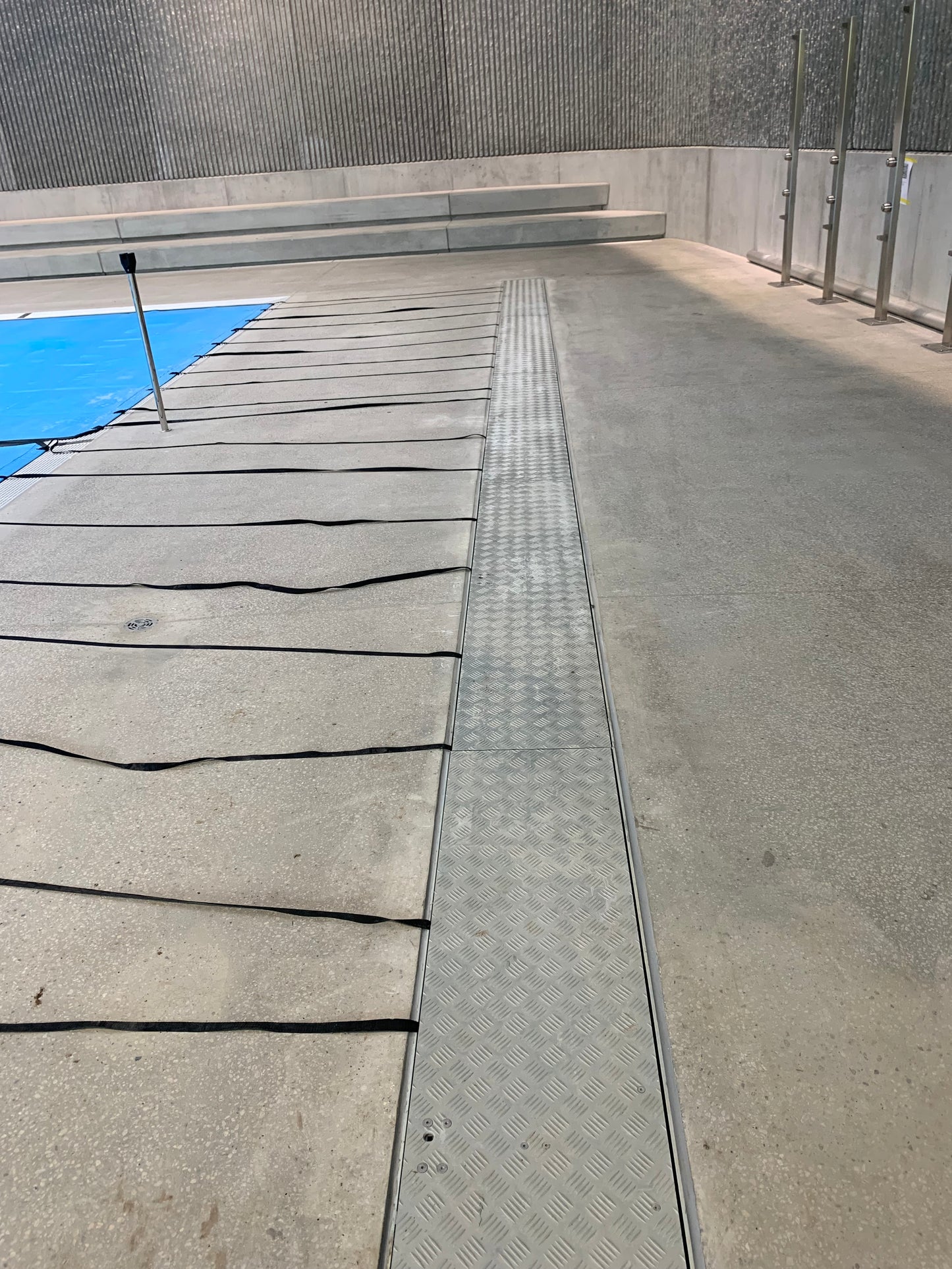 Sunbather commercial In-Pit Roller Motorised