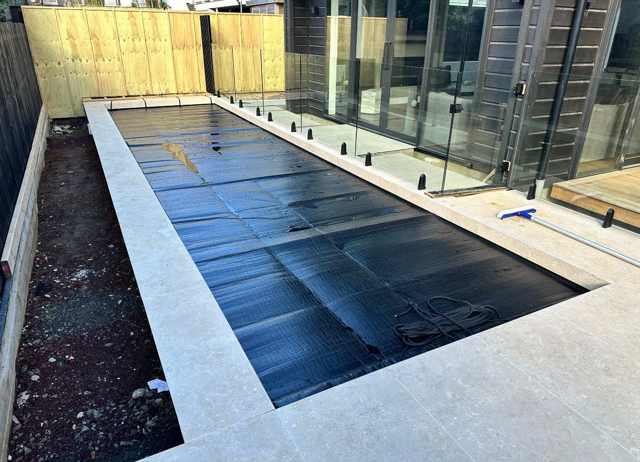 Black Heat Guard Thermal Blanket | Pool Covers