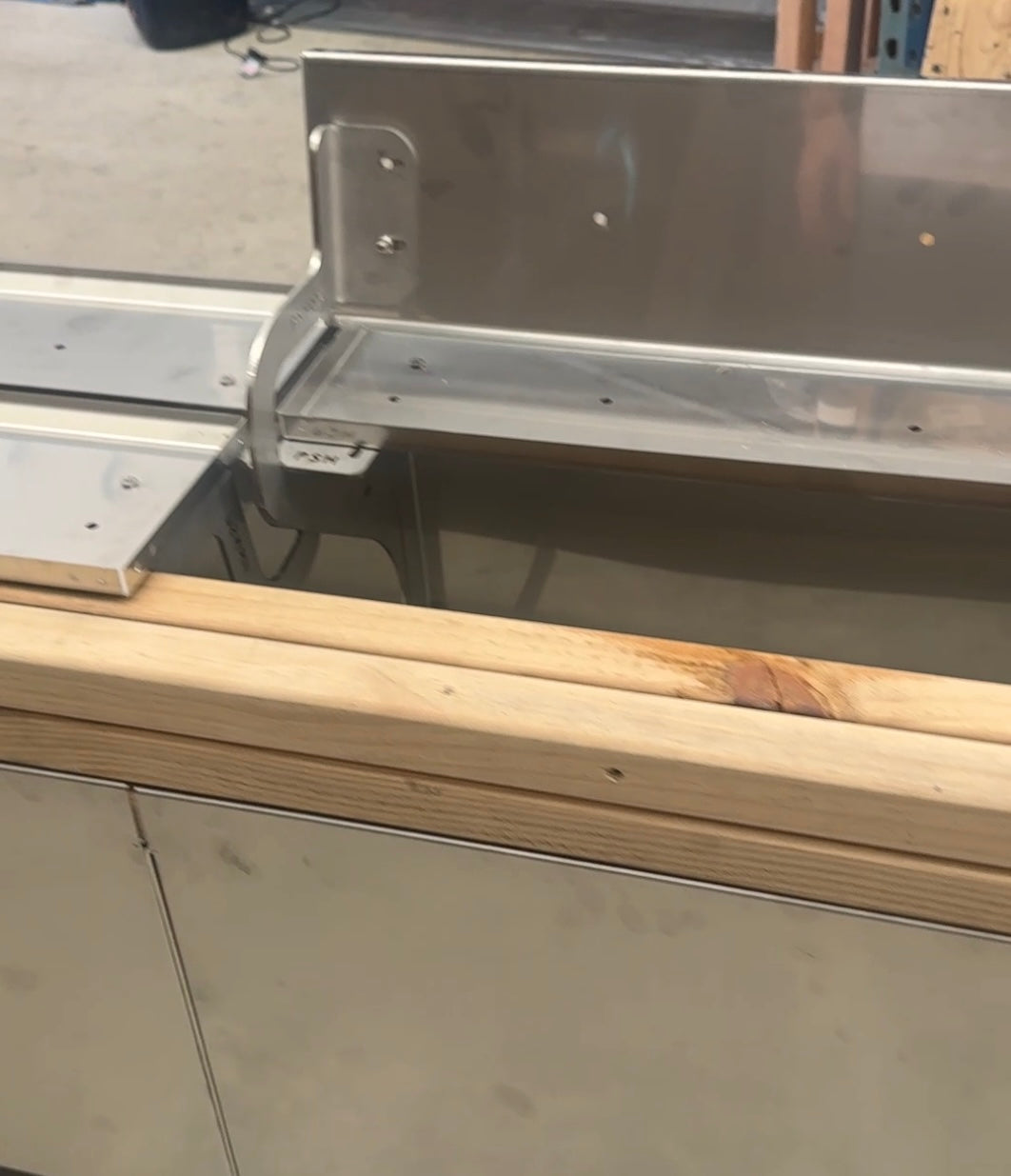 Eco-Vanishing Tile Lid Cavity Storage - Under Ground, Full 316 Stainless steel