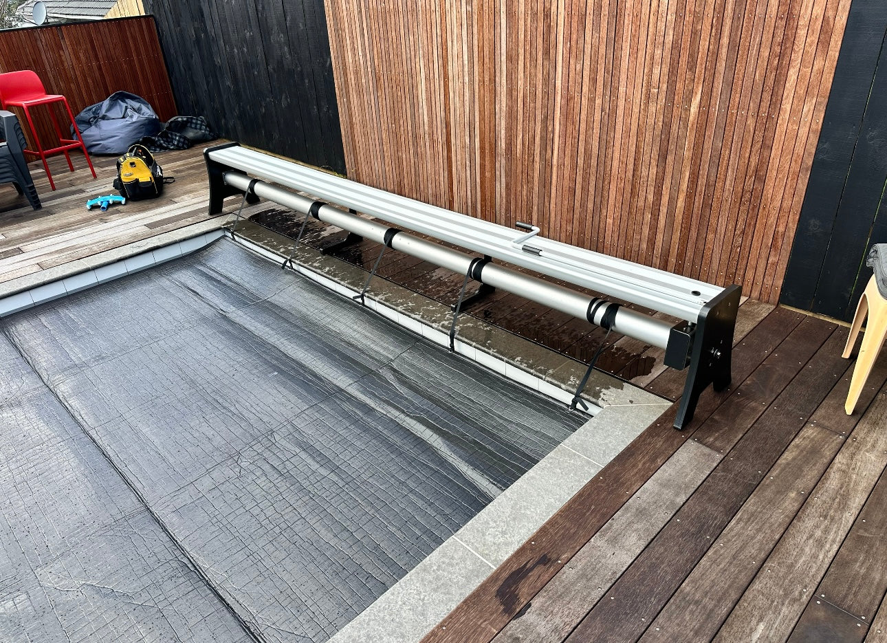 Black Heat Guard Thermal Blanket | Pool Covers