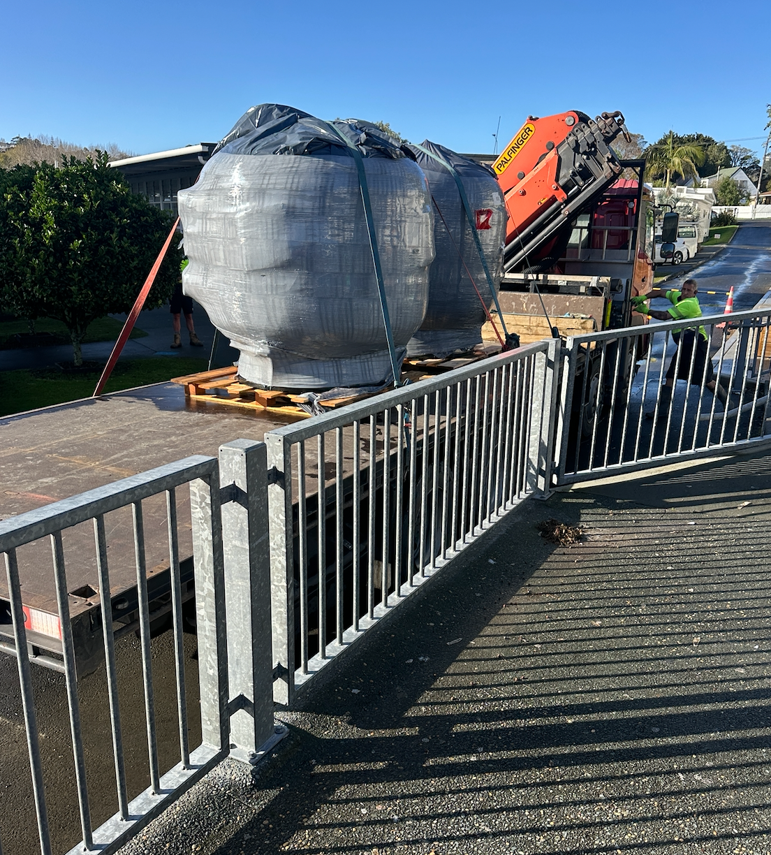 Praga - Filter and parts to make a complete filter unit