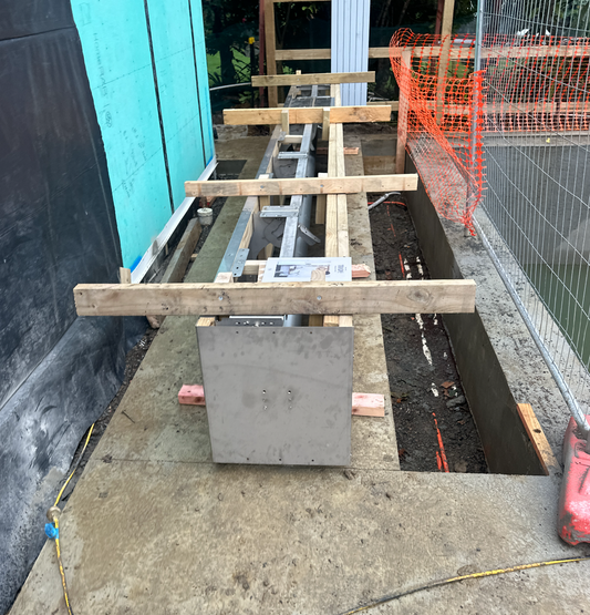 Eco-Vanishing Tile Lid Cavity Storage - Under Ground, Full 316 Stainless steel