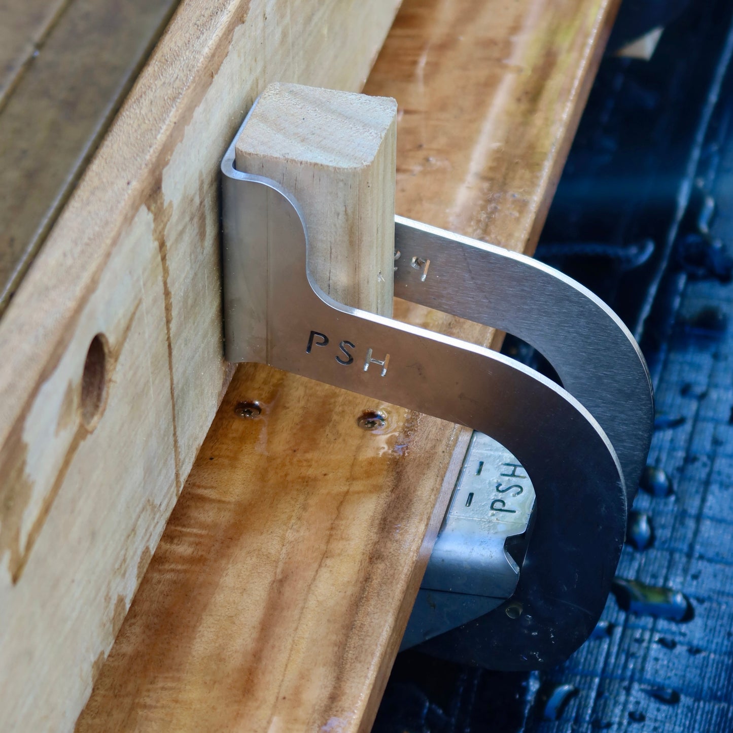 Eco-Vanish Hidden Lid System for Pool Cover Pits