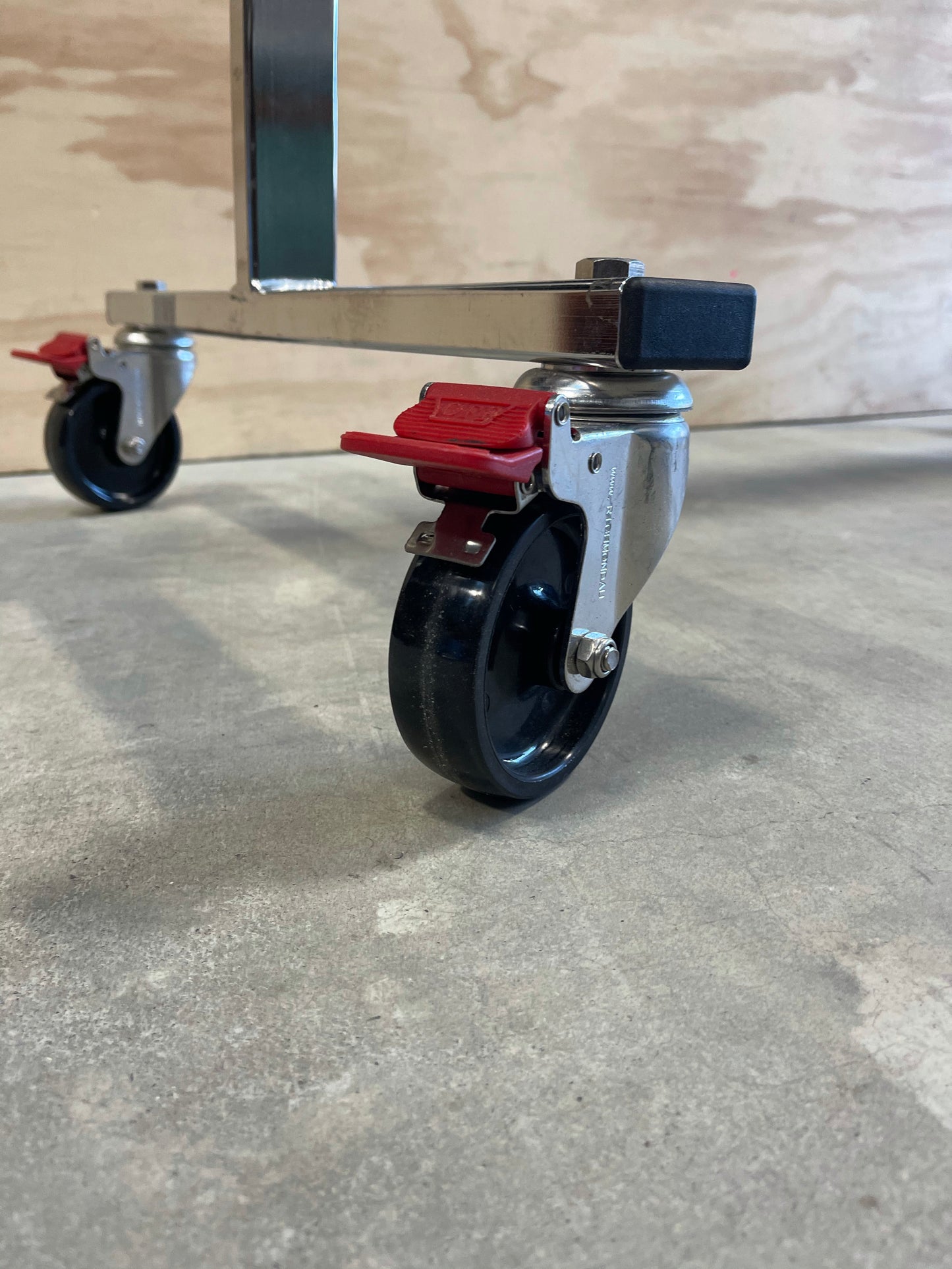 Sunbather 114 SSW Wheels Roller