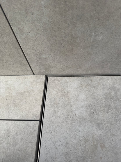 Eco-Vanishing Cavity Storage - Tiled lid, Under Ground aluminium units