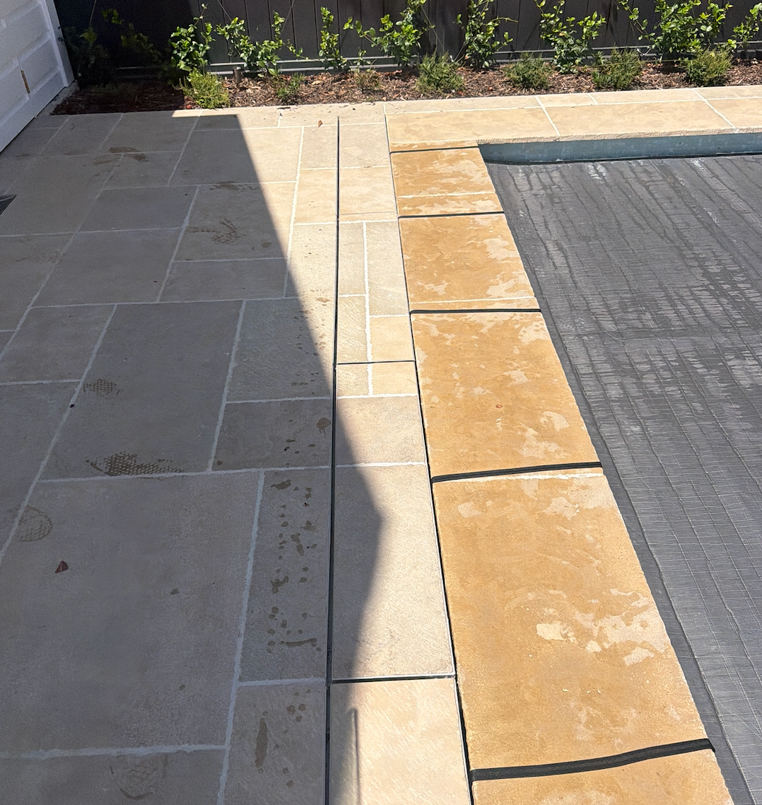 Eco-Vanishing Cavity Storage - Tiles lid, Under Ground, 316 Stainless steel and aluminium blend units