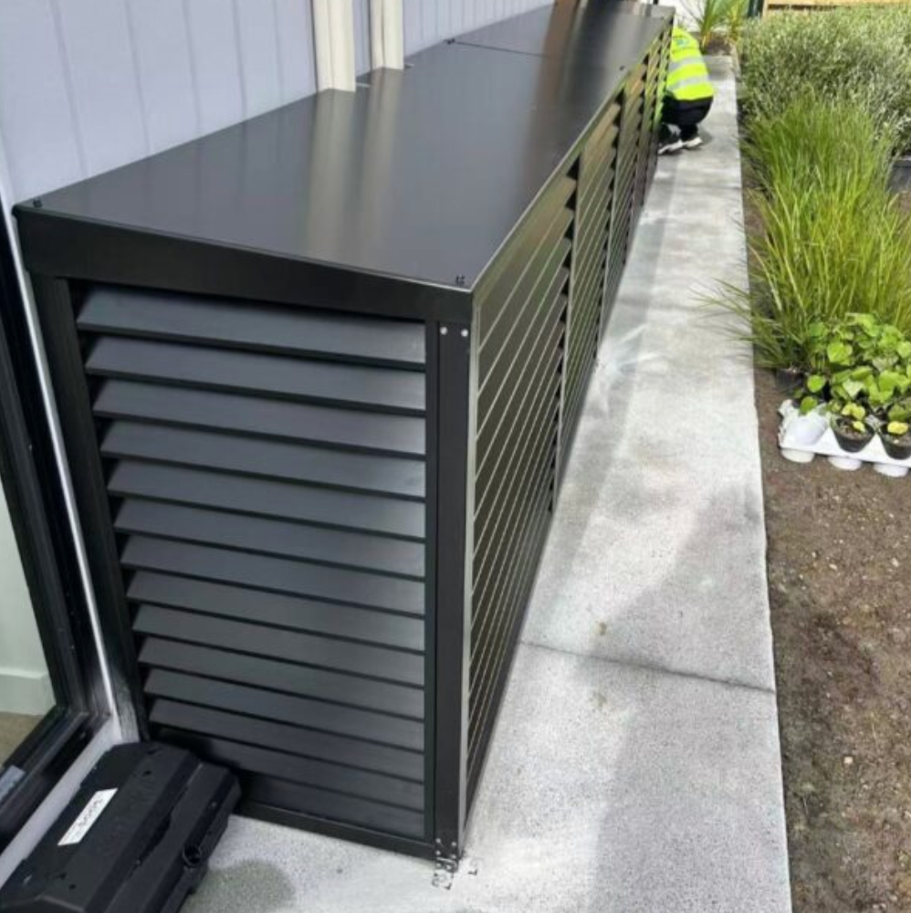 PSH ECOFLOW Pool Pump Shed - Matt Black